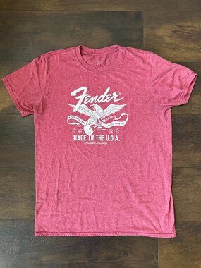 Fender Graphic T-Shirt Men’s Medium Red Guitar Music Tee